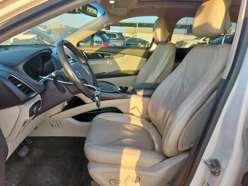 2LMPJ6LR0JBL40516 - 2018 LINC MKX RESERVE Սպիտակ լուսանկար 7