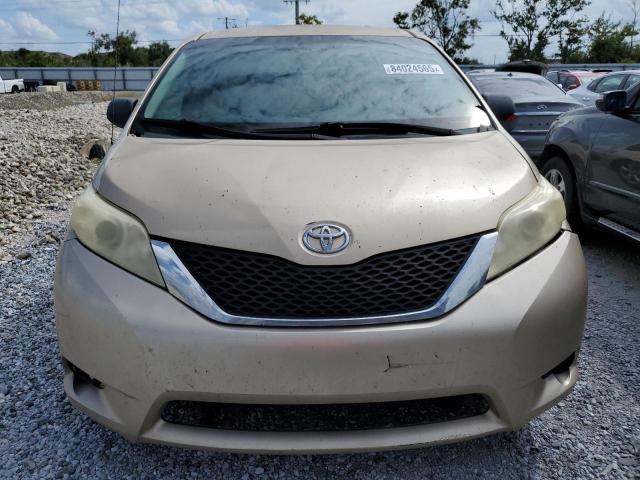 5TDKK3DC7BS124890 - 2011 TOYOTA SIENNA LE 金色 照片 5