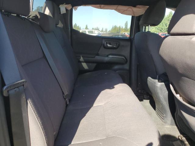 3TMDZ5BNXJM039643 - 2018 TOYOTA TACOMA DOUBLE CAB Grau Foto 10
