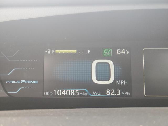 JTDKARFP7H3010288 - 2017 TOYOTA PRIUS PRIM SILVER photo 9