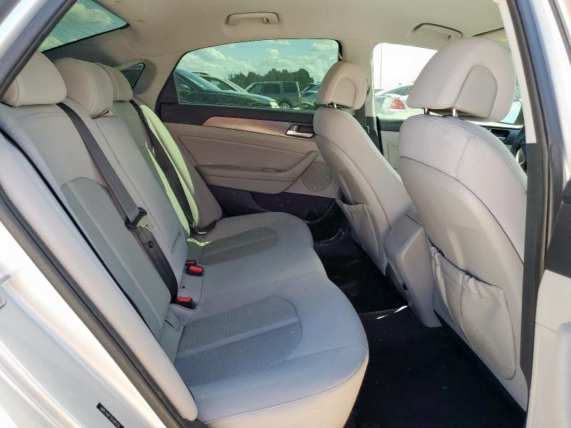 5NPE34AF7GH381432 - 2016 HYUNDAI SONATA SPORT 银色 照片 10