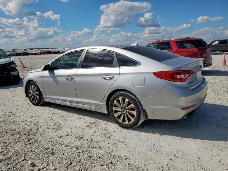5NPE34AF7GH381432 - 2016 HYUNDAI SONATA SPORT 银色 照片 2