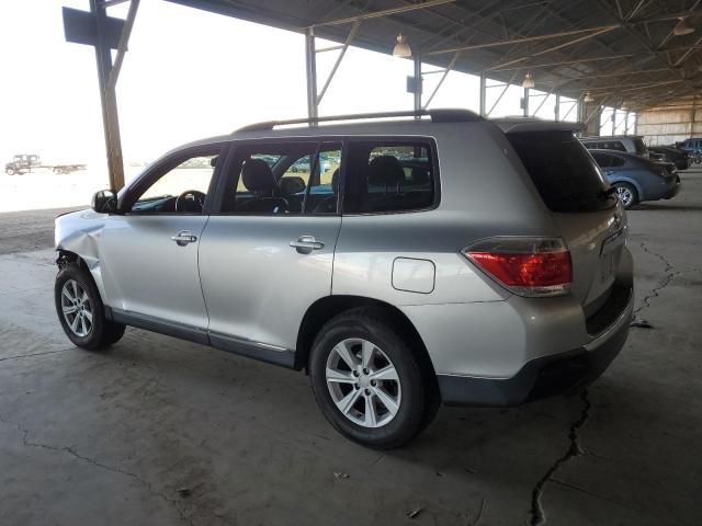 5TDZK3EHXDS122367 - 2013 TOYOTA HIGHLANDER BASE Сріблястий фото 2