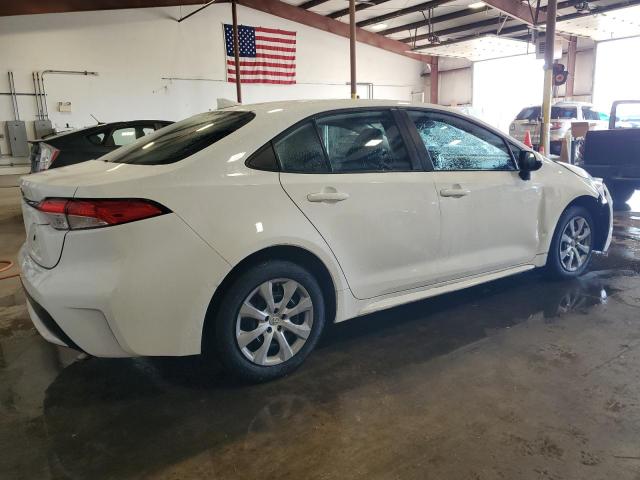 5YFEPMAE9NP337153 - 2022 TOYOTA COROLLA LE თეთრი ფოტო 3