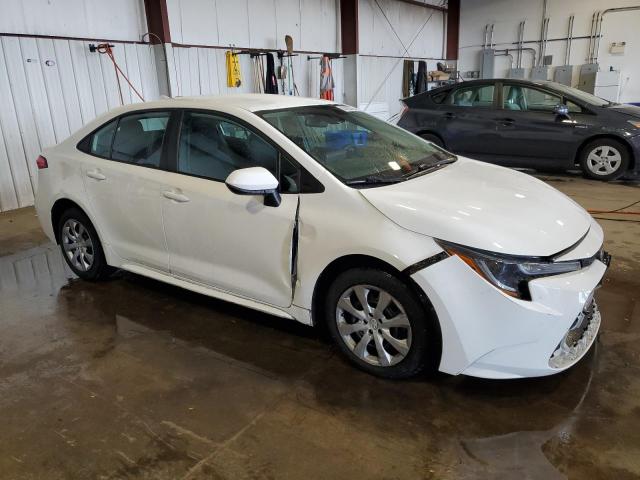 5YFEPMAE9NP337153 - 2022 TOYOTA COROLLA LE თეთრი ფოტო 4
