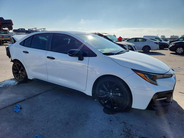 5YFS4MCE7MP096104 - 2021 TOYOTA COROLLA SE WHITE photo 4