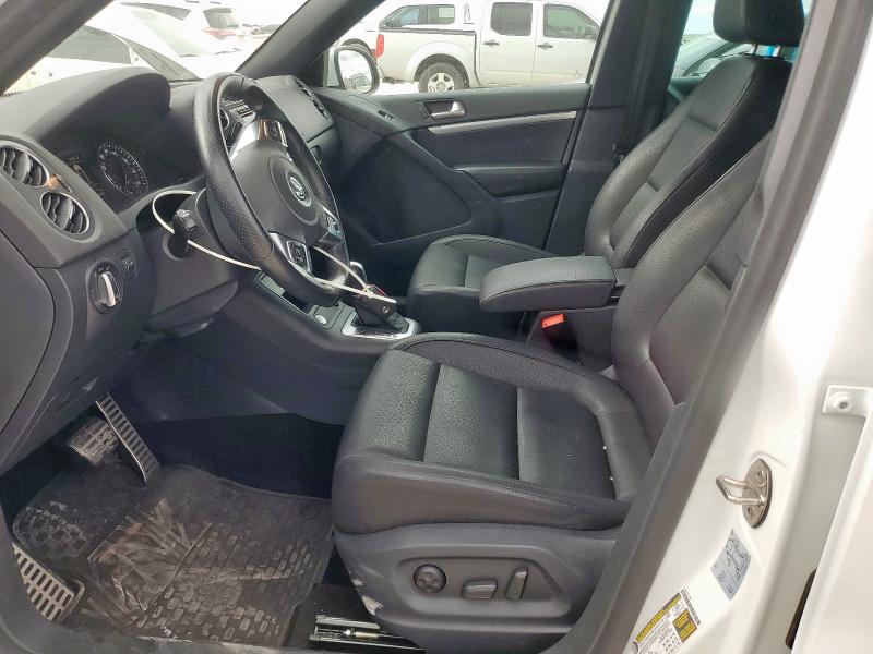 WVGAV7AX6GW039740 - 2016 VOLKSWAGEN TIGUAN S WHITE photo 7
