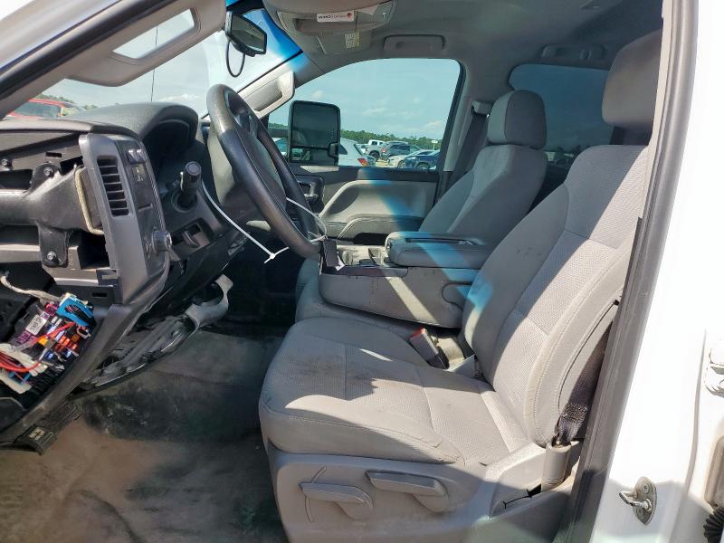 2GC2CREG0K1178203 - 2019 CHEVROLET SILVERADO C2500 HEAVY DUTY WHITE photo 7