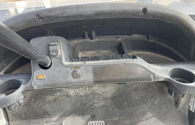 JE1942016914 - 2019 CLUB GOLF CART WHITE photo 8