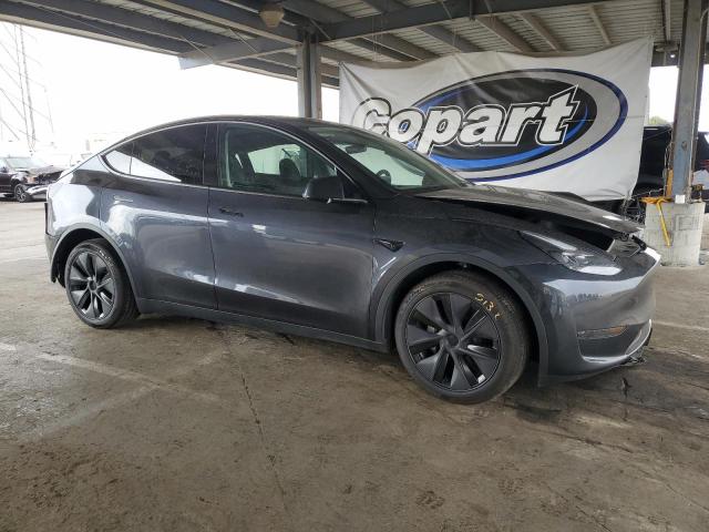 7SAYGDED0SF267132 - 2025 TESLA MODEL Y GRAY photo 4