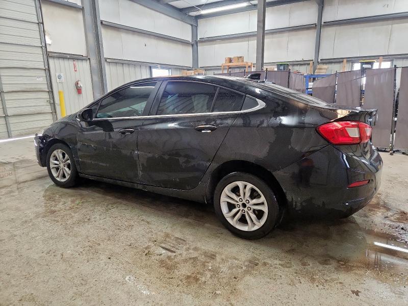1G1BE5SM0K7144609 - 2019 CHEVROLET CRUZE LT BLACK photo 2