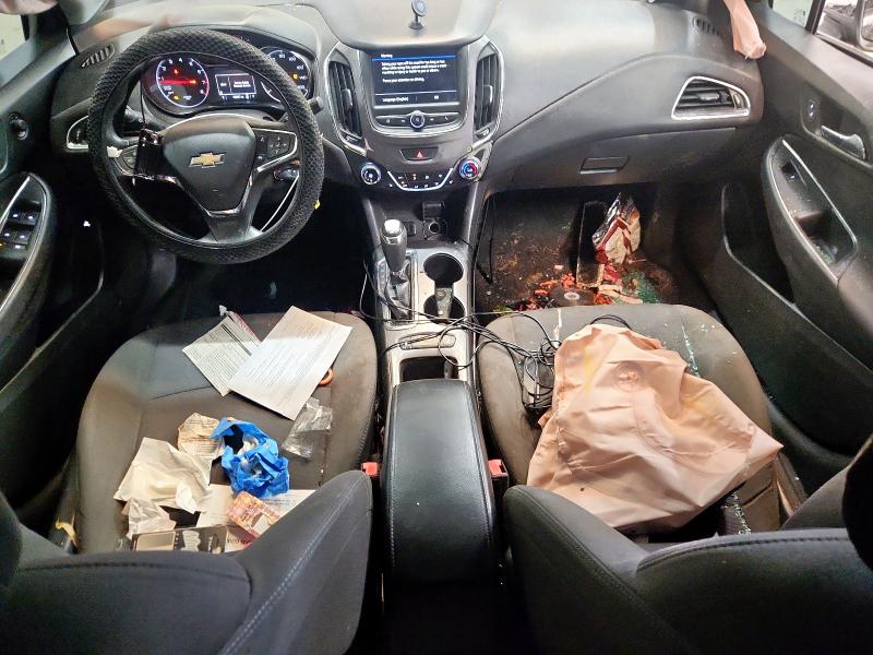 1G1BE5SM0K7144609 - 2019 CHEVROLET CRUZE LT BLACK photo 8