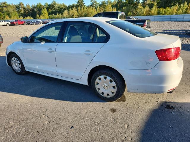 3VW2K7AJXDM254754 - 2013 VOLKSWAGEN JETTA BASE WHITE photo 2