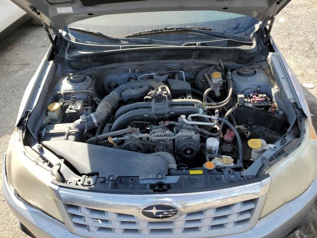 JF2SHADC8DH412333 - 2013 SUBARU FORESTER 2.5X PREMIUM ვერცხლისფერი ფოტო 12