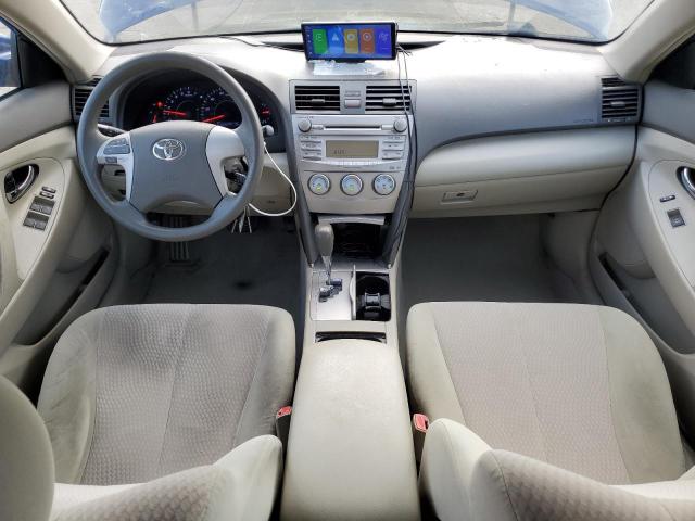 4T1BF3EK2BU597257 - 2011 TOYOTA CAMRY BASE BLUE photo 8