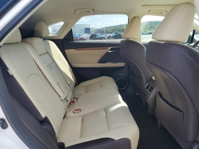 2T2BZMCAXHC106494 - 2017 LEXUS RX 350 BASE WHITE photo 11