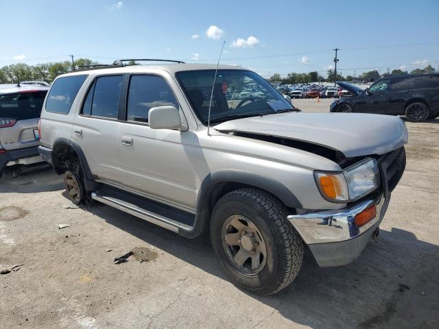 JT3GN86R7T0013244 - 1996 TOYOTA 4RUNNER SR5 银色 照片 4