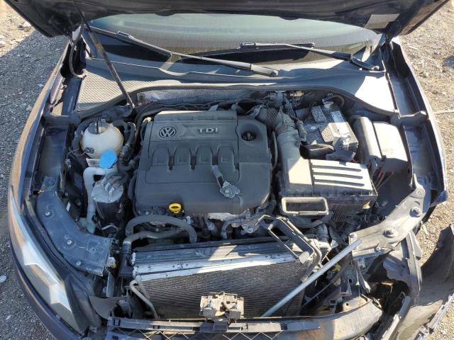 1VWCV7A32FC019024 - 2015 VOLKSWAGEN PASSAT SEL BLUE photo 11