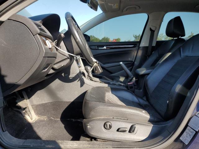 1VWCV7A32FC019024 - 2015 VOLKSWAGEN PASSAT SEL BLUE photo 7