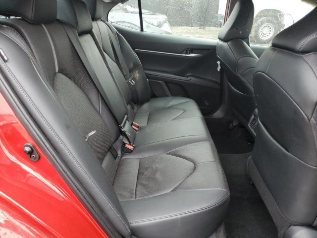 4T1K61AKXRU191585 - 2024 TOYOTA CAMRY XSE RED photo 10