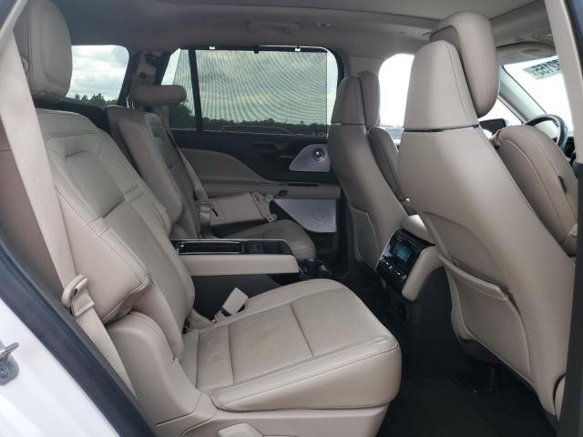 5LM5J7XC6LGL04773 - 2020 LINCOLN AVIATOR RESERVE WHITE photo 11