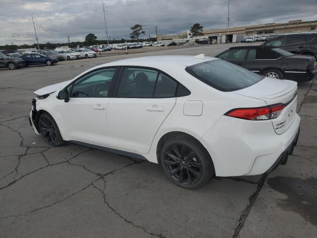 5YFS4MCE6RP170281 - 2024 TOYOTA COROLLA SE Beyaz fotoğraf 2