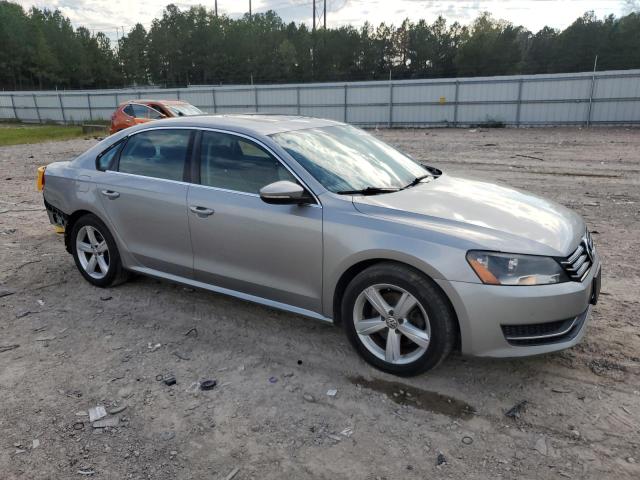 1VWBP7A30CC056011 - 2012 VOLKSWAGEN PASSAT SE Күміс фото 4