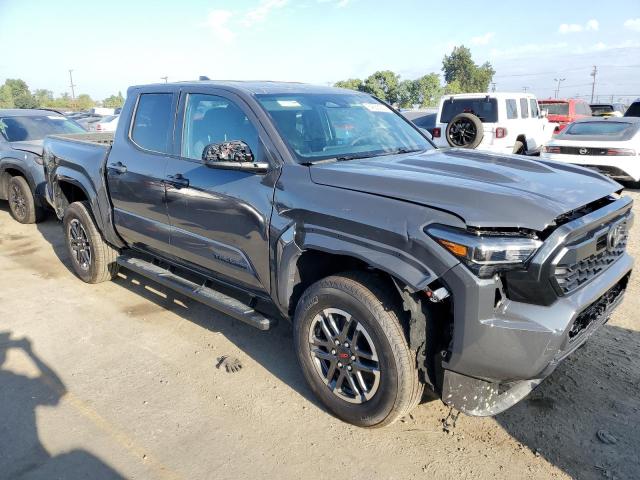 3TMLB5JN4SM158632 - 2025 TOYOTA TACOMA DOUBLE CAB 灰色 照片 4