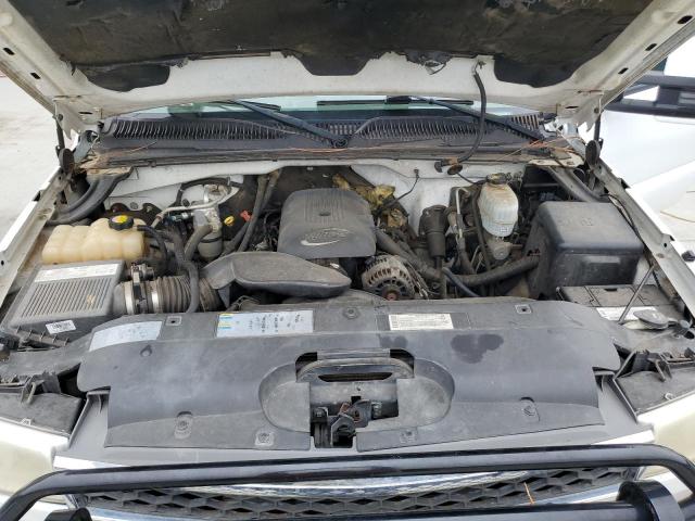1GCHC29U95E116870 - 2005 CHEVROLET SILVERADO C2500 HEAVY DUTY WHITE photo 11