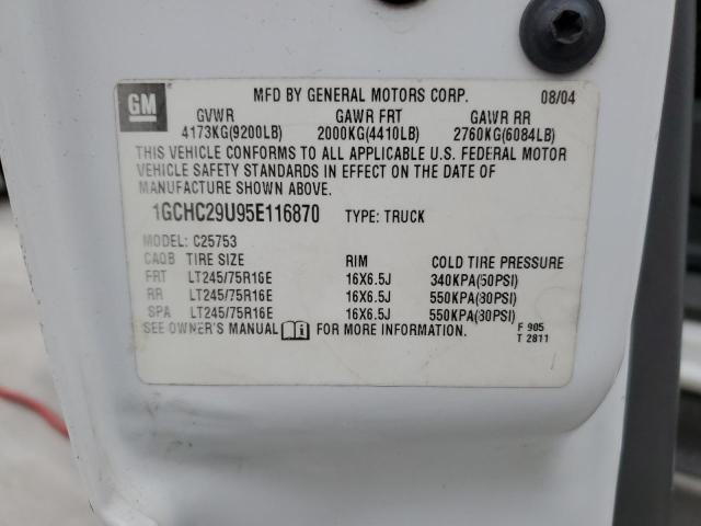 1GCHC29U95E116870 - 2005 CHEVROLET SILVERADO C2500 HEAVY DUTY WHITE photo 12