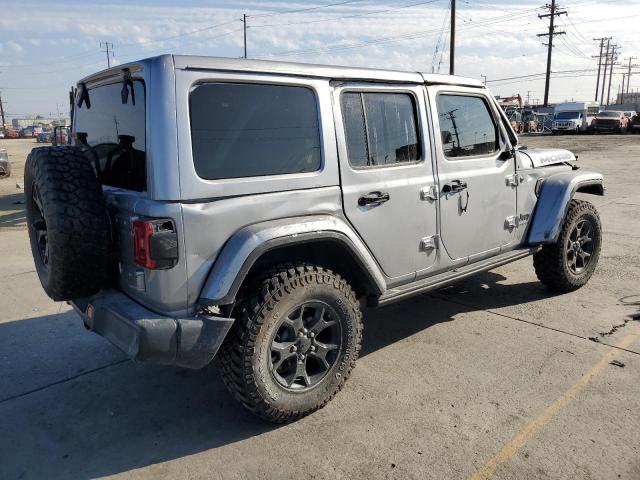 1C4HJXEG2KW513460 - 2019 JEEP WRANGLER U SAHARA SILVER photo 3