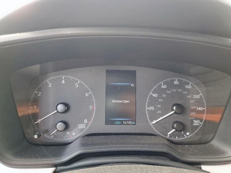 5YFS4MCE0RP202576 - 2024 TOYOTA COROLLA SE ვერცხლისფერი ფოტო 9