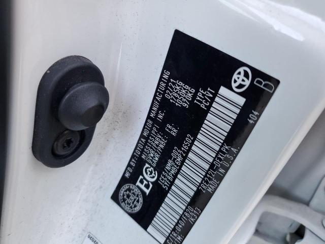 5YFBPMBE6MP216502 - 2021 TOYOTA COROLLA LE WHITE photo 13