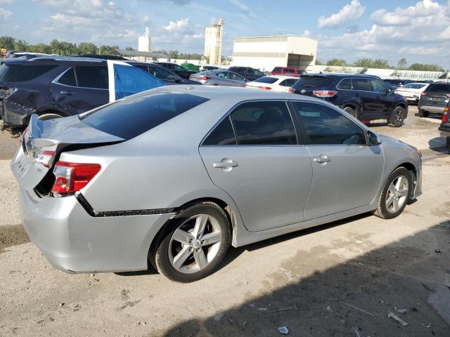 4T1BF1FKXCU023350 - 2012 TOYOTA CAMRY BASE SILVER photo 3