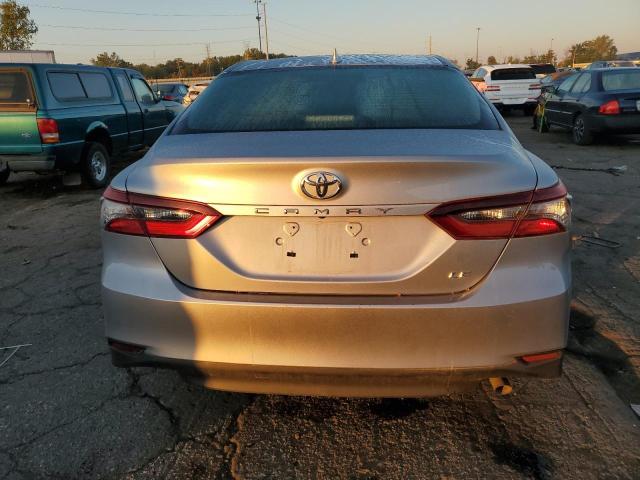 4T1C11AK5PU129821 - 2023 TOYOTA CAMRY LE SILVER photo 6
