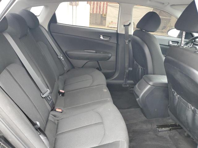 5XXGT4L33JG270908 - 2018 KIA OPTIMA LX შავი ფოტო 10