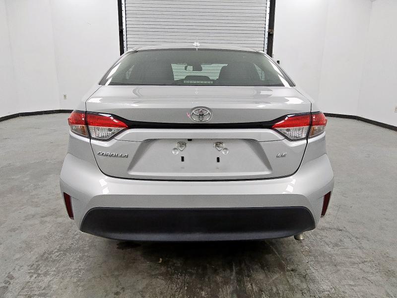 5YFB4MDEXPP047675 - 2023 TOYOTA COROLLA LE Արծաթագույն լուսանկար 6