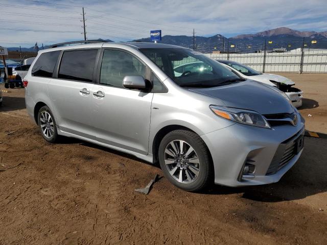5TDDZ3DCXKS216984 - 2019 TOYOTA SIENNA XLE Gümüş foto 4