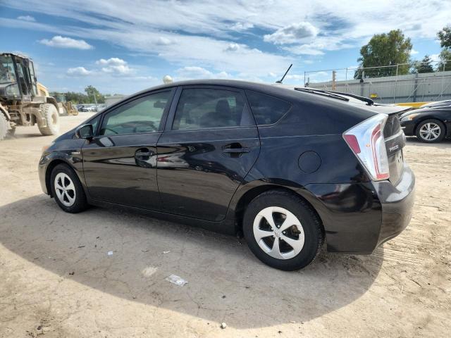 JTDKN3DU1D5549076 - 2013 TOYOTA PRIUS 黑色 照片 2