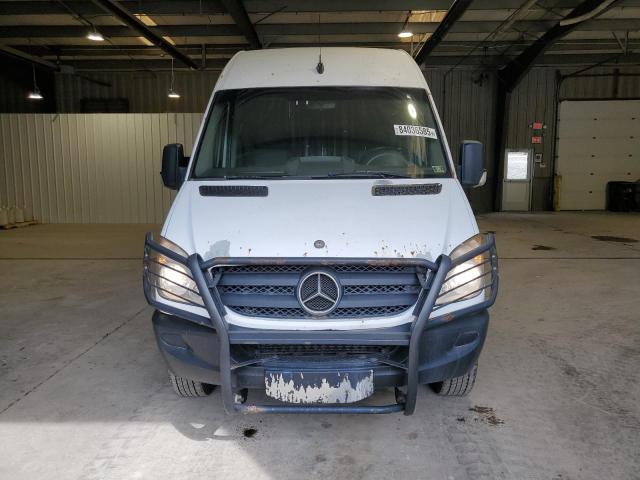 WD3PE8CC4D5800551 - 2013 MERCEDES-BENZ SPRINTER 2500 WHITE photo 5
