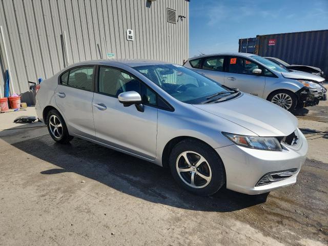 19XFB2F77FE052939 - 2015 HONDA CIVIC SE 银色 照片 4
