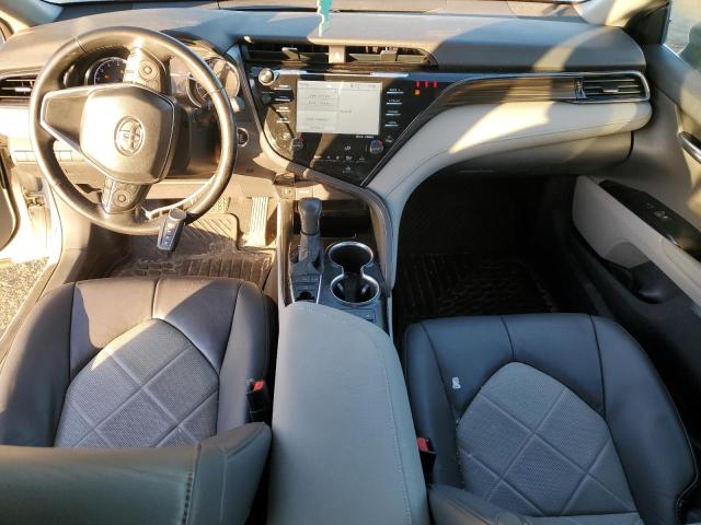 4T1B11HK9KU741935 - 2019 TOYOTA CAMRY L WHITE photo 8