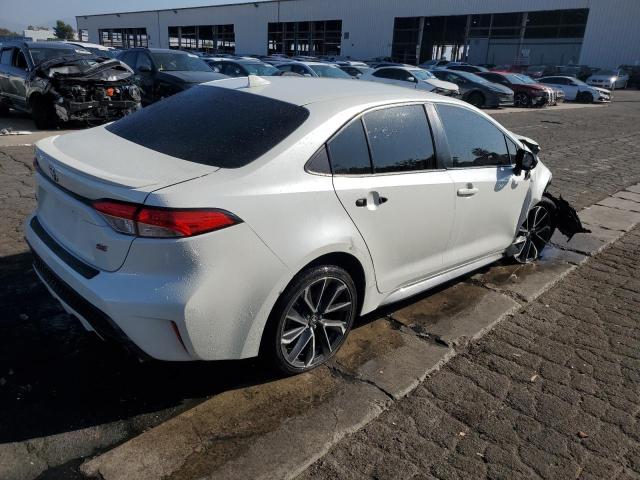 JTDS4MCE0MJ059285 - 2021 TOYOTA COROLLA SE WHITE photo 3