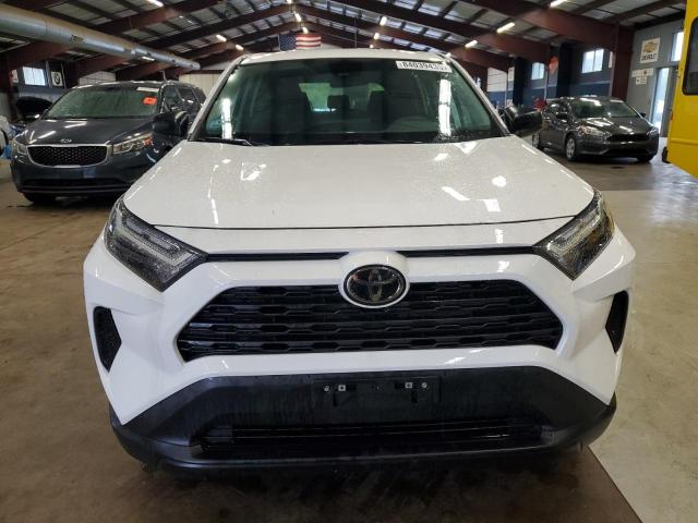 2T3F1RFV8PC354290 - 2023 TOYOTA RAV4 LE WHITE photo 5