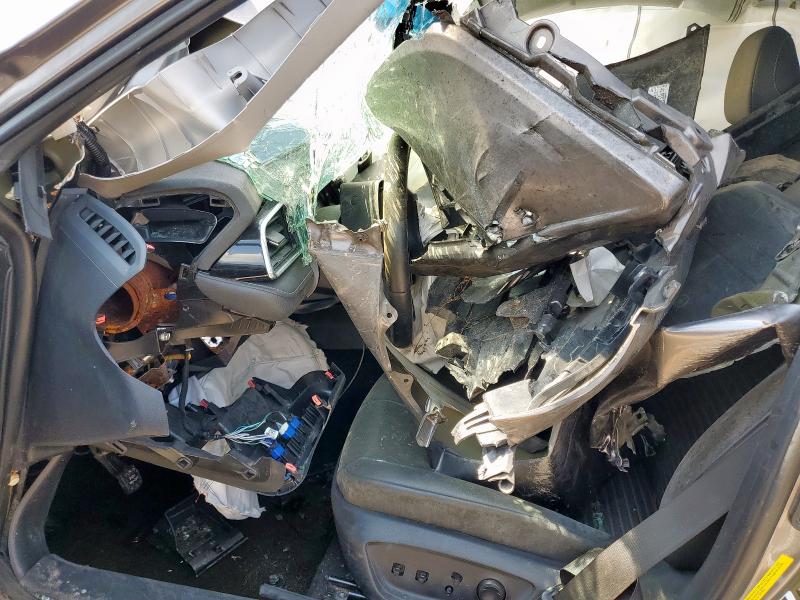 4T1B11HK1JU663696 - 2018 TOYOTA CAMRY L GRAY photo 7