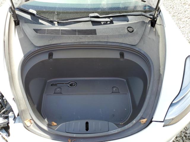 5YJ3E1EB1LF640562 - 2020 TESLA MODEL 3 WHITE photo 11