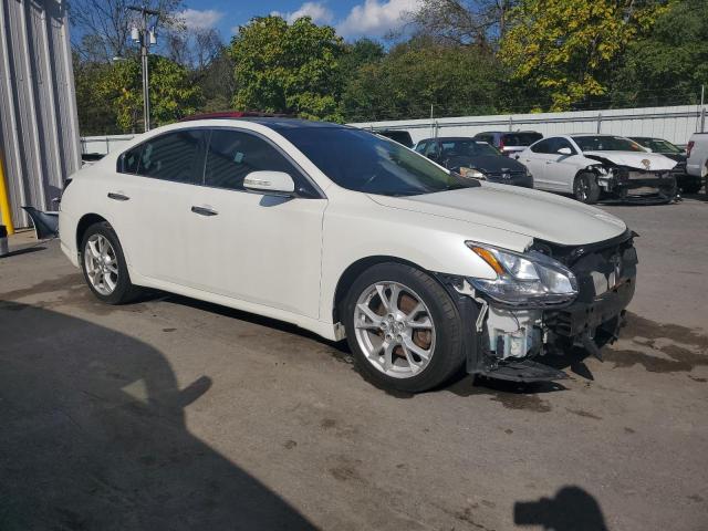1N4AA5AP4DC845731 - 2013 NISSAN MAXIMA S WHITE photo 4