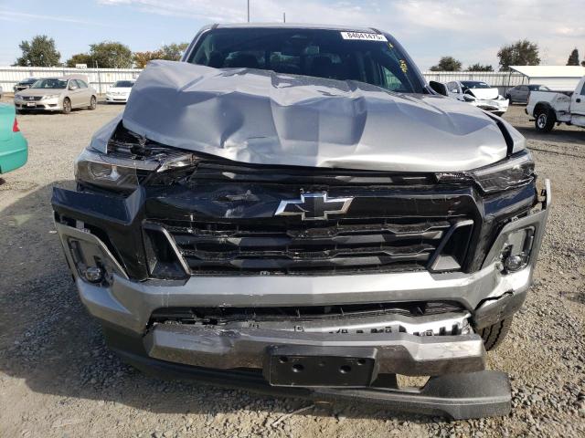 1GCPTDEKXR1303883 - 2024 CHEVROLET COLORADO Z71 SILVER photo 5