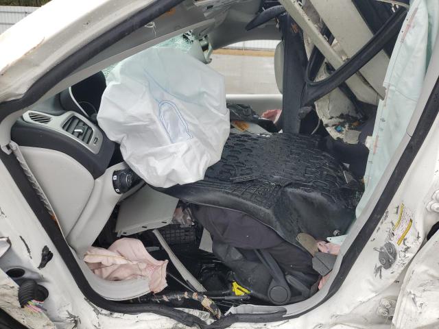 3C4NJCBB6LT247162 - 2020 JEEP COMPASS LATITUDE WHITE photo 7