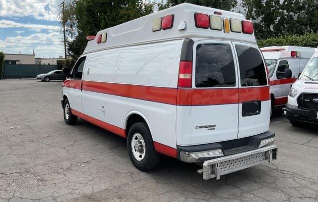 1GBZGUCL4D1147653 - 2013 CHEV EXPRESS G3500 WHITE photo 3